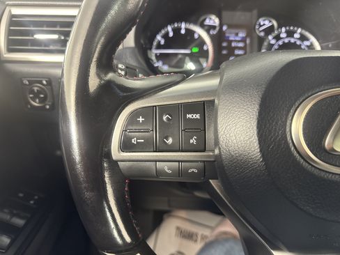 Used 2023 Lexus GX 460 Luxury w/ Off Road Package AWD/4WD image 31