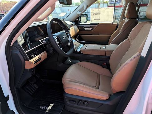 New 2026 INFINITI QX80 Luxe AWD/4WD image 11