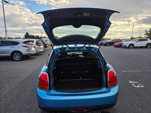 Used 2016 MINI Cooper 4-Door Hardtop FWD image 24