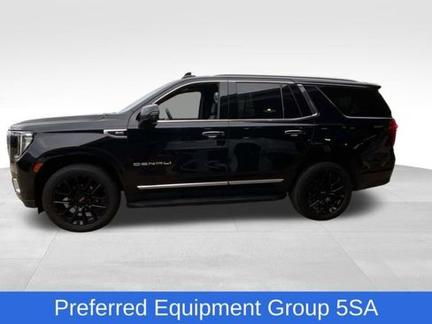 Used 2022 GMC Yukon Denali image 2