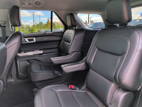 Certified 2023 Ford Explorer XLT w/ Equipment Group 202A AWD/4WD image 26