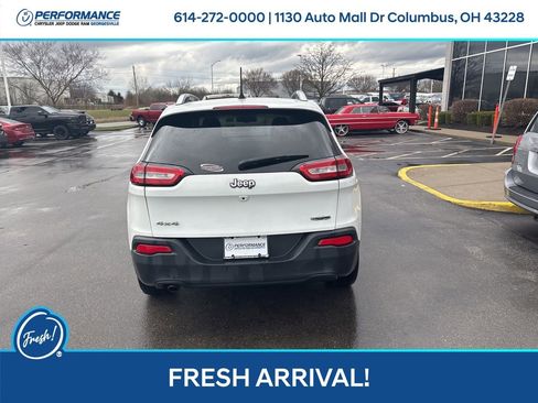 Used 2016 Jeep Cherokee Latitude w/ Comfort/Convenience Group image 5