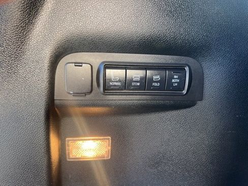 Used 2018 Ford Explorer Sport w/ Equipment Group 401A image 18