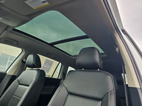 Used 2023 Volkswagen Atlas SEL image 27