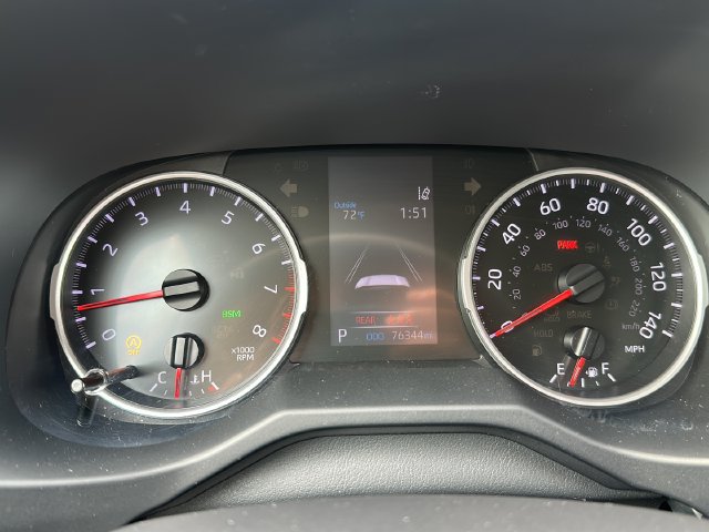 Used 2021 Toyota RAV4 XLE Premium AWD/4WD image 33
