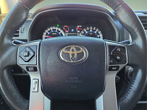 Used 2018 Toyota 4Runner Limited image 24