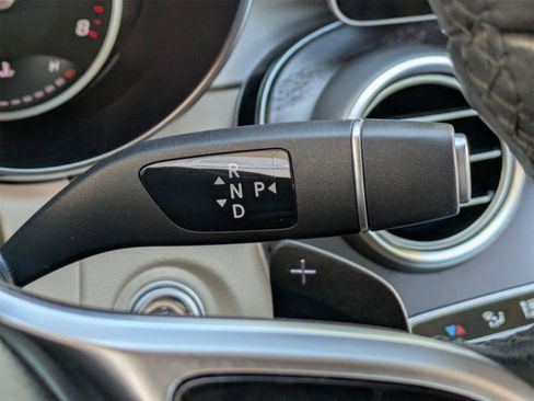 Used 2019 Mercedes-Benz C 300 Sedan image 14