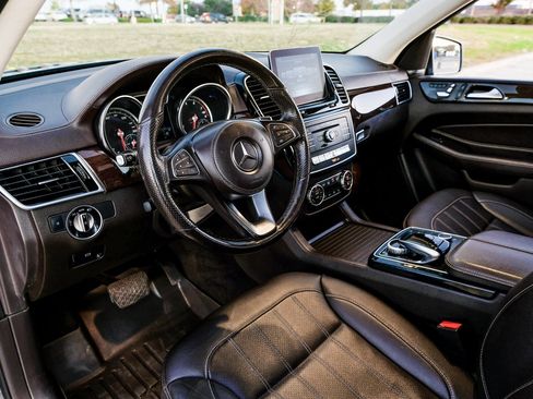 Used 2019 Mercedes-Benz GLS 450 4MATIC w/ Premium 1 Package image 3