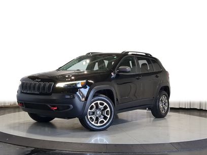 Used 2020 Jeep Cherokee Trailhawk w/ Cold Weather Group