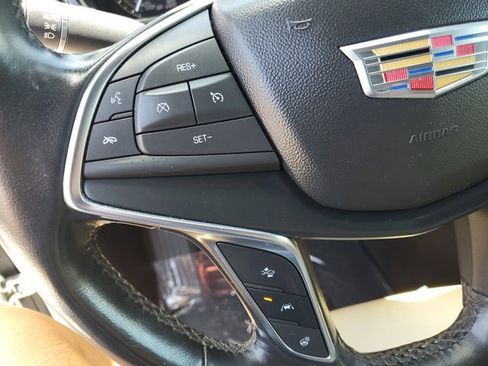 Used 2018 Cadillac XT5 Premium Luxury image 26