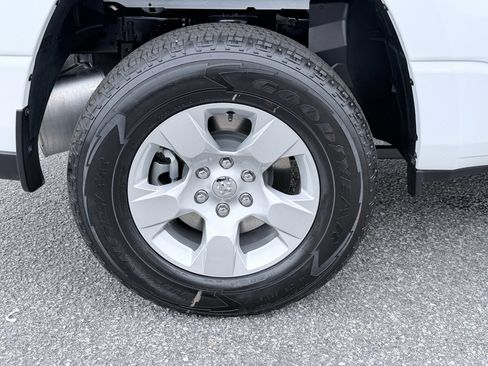 New 2026 RAM 1500 Tradesman AWD/4WD image 35