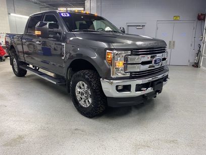 Used 2019 Ford F250 Lariat w/ Chrome Package
