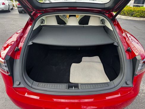 Used 2018 Tesla Model S 75D image 16