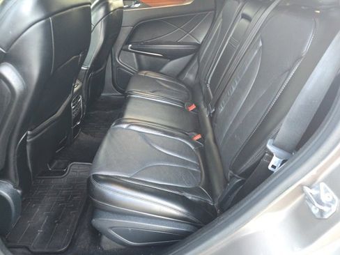 Used 2017 Lincoln MKC Reserve w/ Lincoln MKC Climate Package image 11