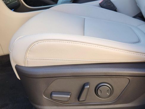 New 2026 Hyundai Tucson Limited image 26