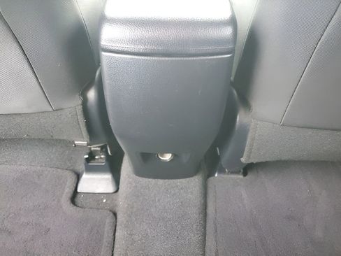 Used 2017 Toyota RAV4 LE image 21