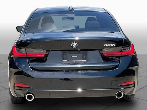 Used 2023 BMW 330i Sedan w/ Driving Assistance Package RWD image 8