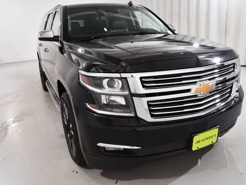 Used 2015 Chevrolet Suburban LTZ AWD/4WD image 4