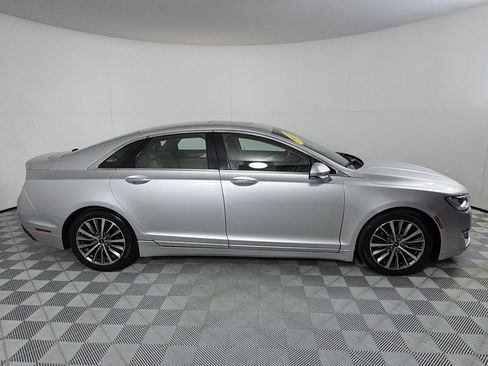Used 2018 Lincoln MKZ Select w/ Select Plus Package image 4