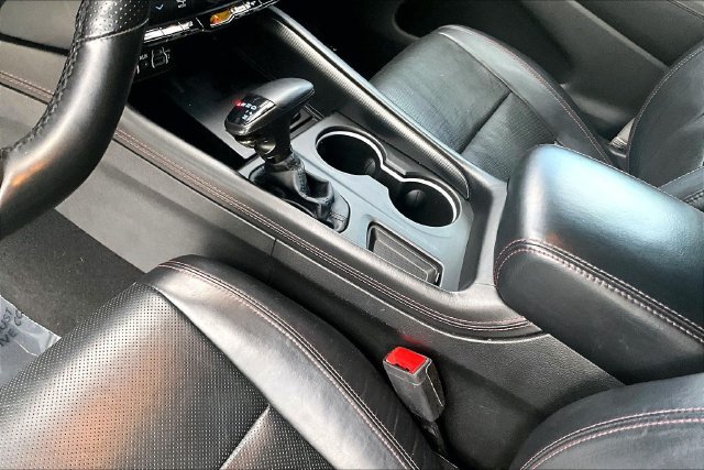 Used 2021 Dodge Durango R/T w/ Blacktop Package RWD image 15