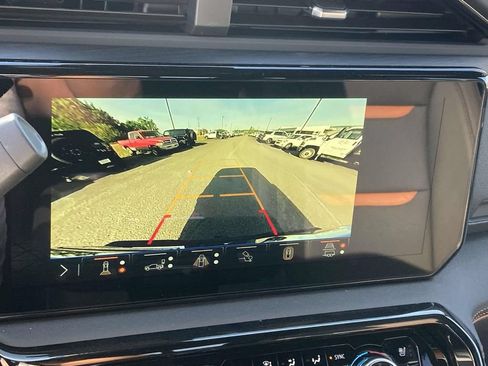 New 2026 GMC Sierra 3500 AT4 w/ LPO, Black Badging Package AWD/4WD image 20