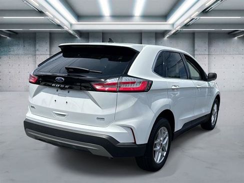 Certified 2023 Ford Edge SEL w/ Convenience Package AWD/4WD image 4