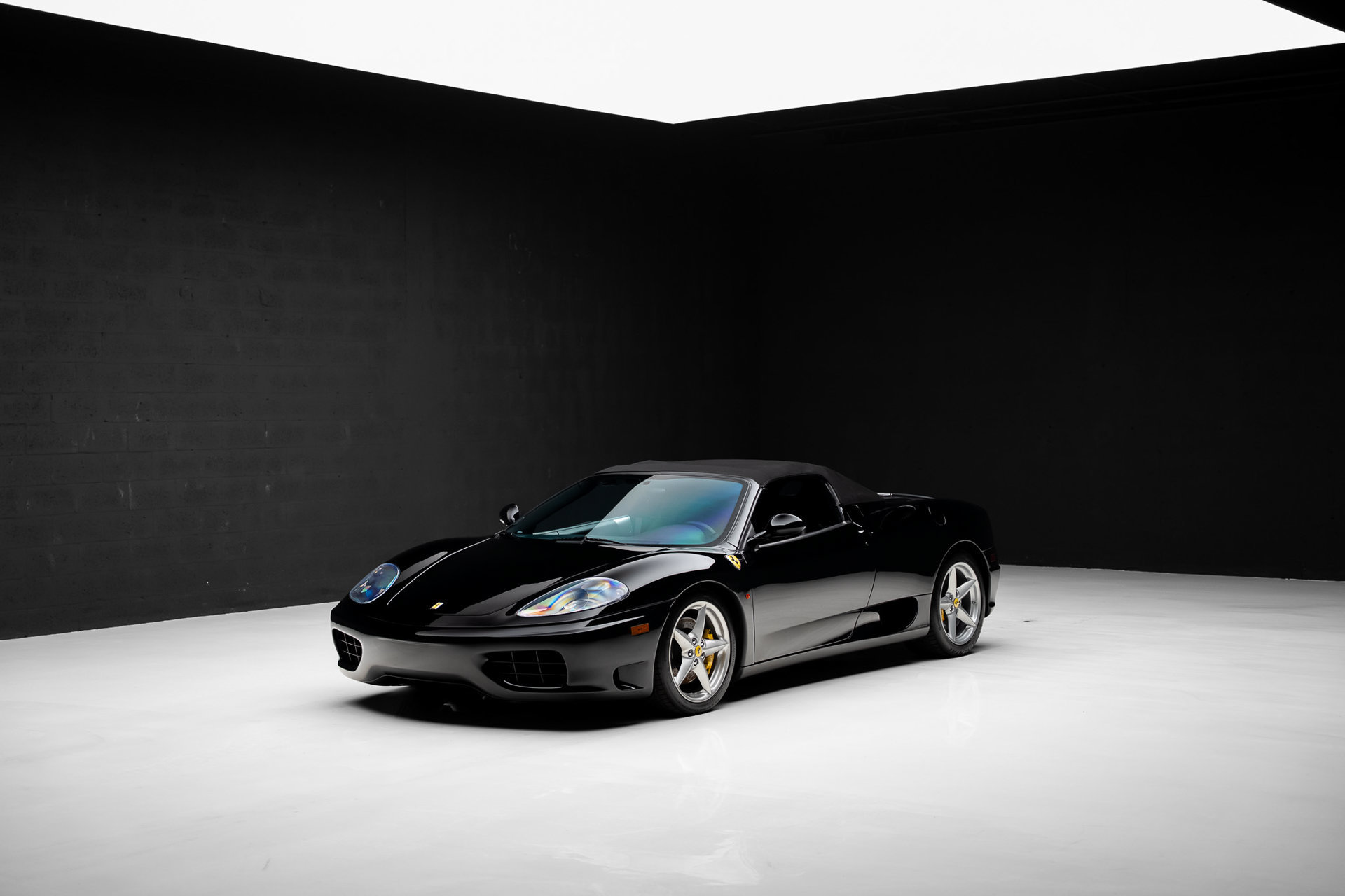 Used 2004 Ferrari 360 Spider RWD image 4