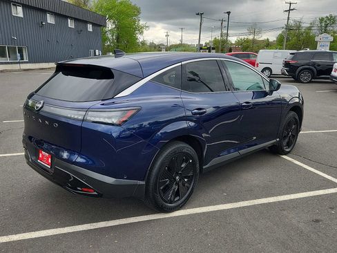Used 2025 Nissan Murano SV AWD/4WD image 4