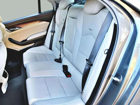 Used 2014 Cadillac CTS Luxury image 26