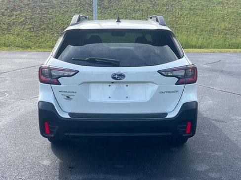 Used 2021 Subaru Outback Premium AWD/4WD image 4