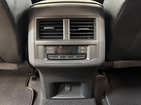 Used 2023 Volkswagen Atlas SE FWD image 21