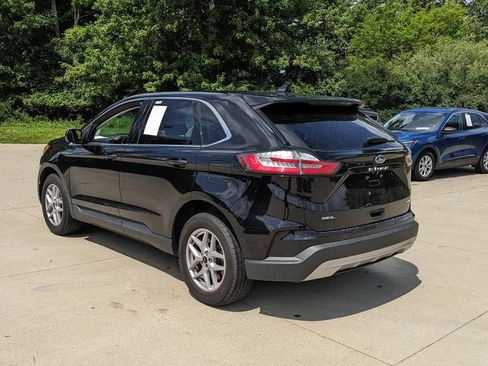 Used 2023 Ford Edge SEL w/ Convenience Package AWD/4WD image 5
