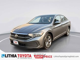 Used 2024 Volkswagen Jetta SE FWD video 1