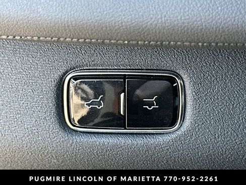 New 2026 Lincoln Navigator Reserve w/ Jet Appearance Package AWD/4WD image 29