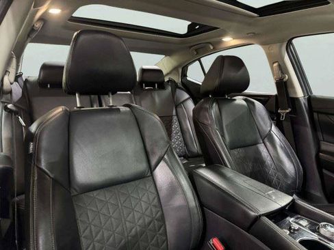 Used 2019 Nissan Maxima Platinum w/ Illumination Package FWD image 45