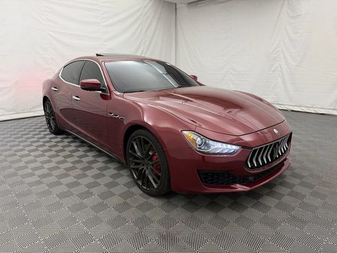 Used 2018 Maserati Ghibli S Q4 AWD/4WD image 4