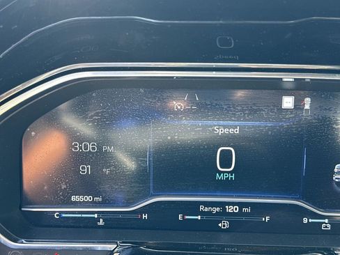 Used 2023 Chevrolet Silverado 1500 LT image 20