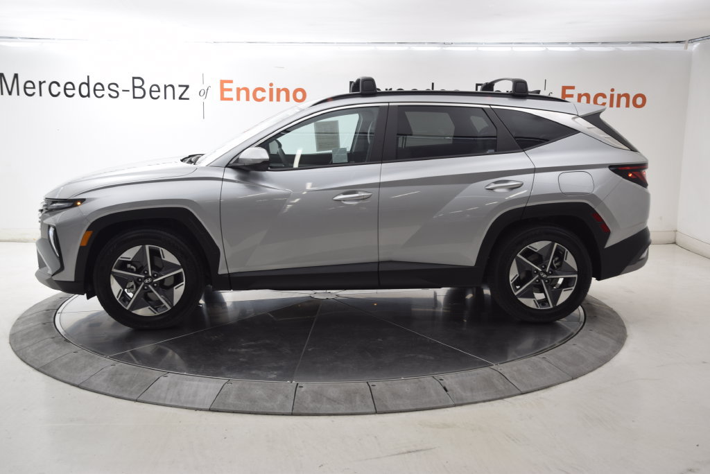 Used 2025 Hyundai Tucson SEL FWD image 3