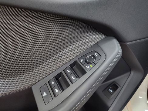 Used 2025 BMW 228i xDrive w/ Premium Package image 23