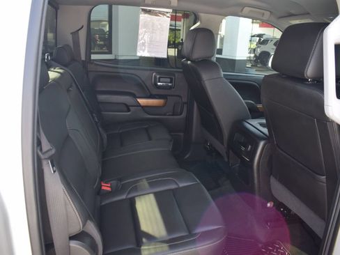 Used 2018 Chevrolet Silverado 1500 LTZ w/ LTZ Plus Package RWD image 12