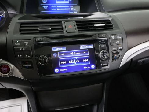 Used 2013 Honda Crosstour EX-L image 35