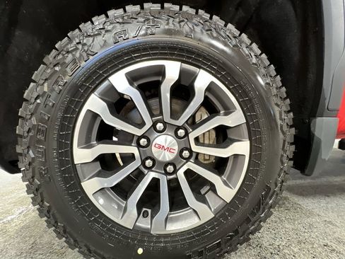 Certified 2021 GMC Sierra 1500 AT4 w/ AT4 Premium Package image 34