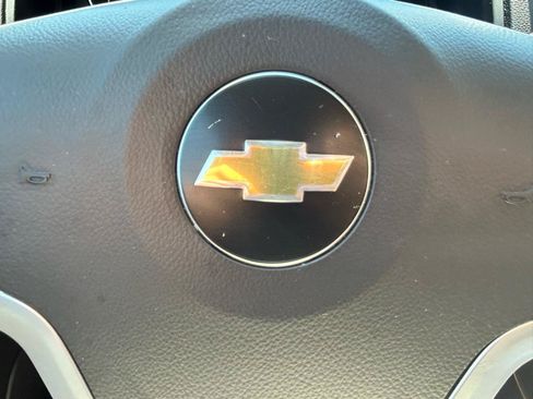 Used 2013 Chevrolet Captiva Sport LS FWD image 20