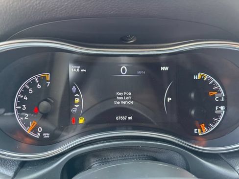 Used 2021 Jeep Grand Cherokee Altitude AWD/4WD image 14