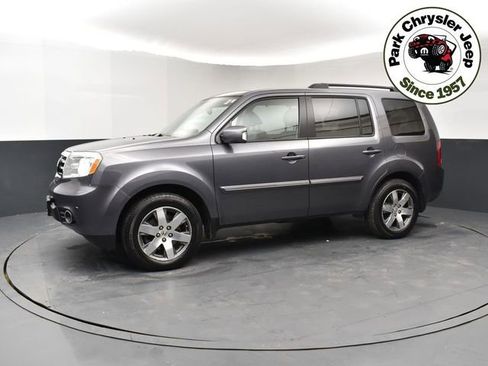 Used 2015 Honda Pilot Touring image 3