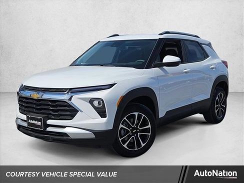 New 2026 Chevrolet TrailBlazer LT w/ Driver Confidence Package FWD image 1