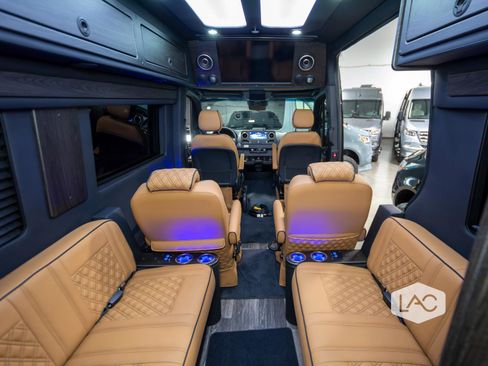 Used 2026 Mercedes-Benz Sprinter 2500 image 11