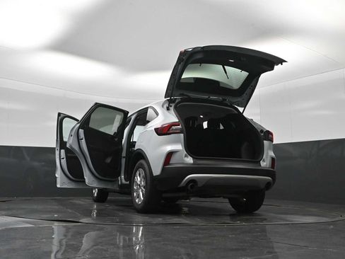 Certified 2025 Ford Escape Active w/ Cold Weather Package FWD image 63