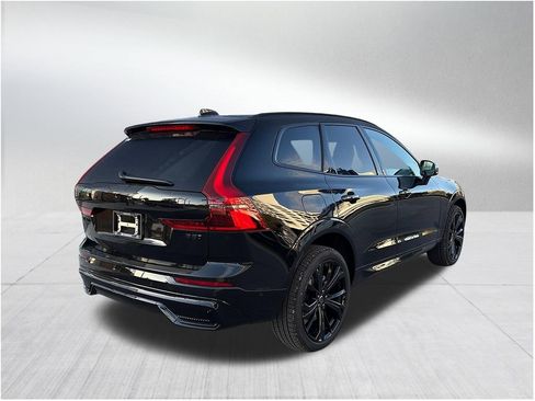 New 2026 Volvo XC60 B5 Ultra image 5