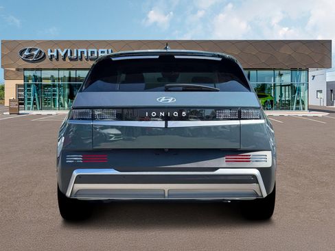 New 2026 Hyundai Ioniq 5 SE RWD image 6